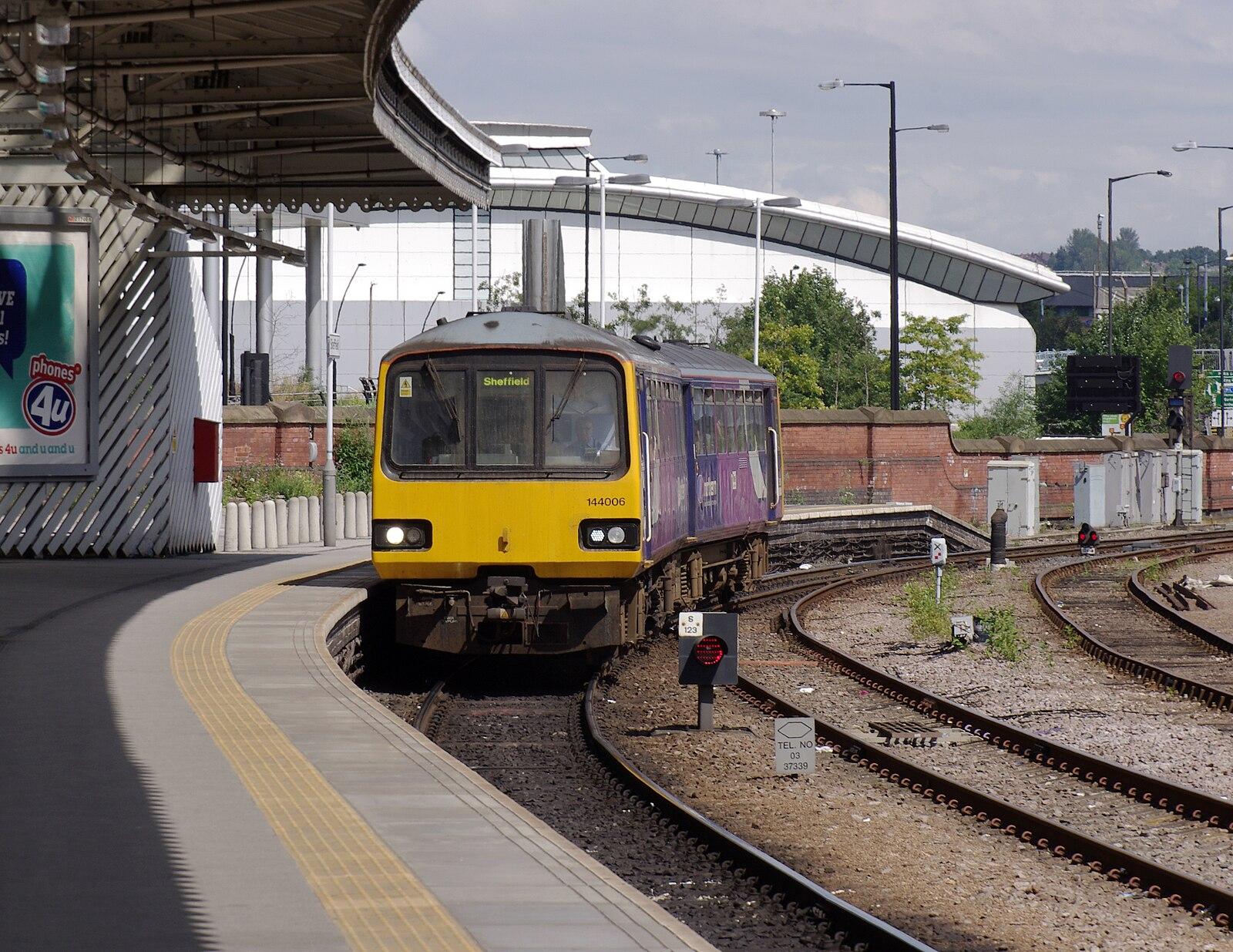 Sheffield station MMB 54 144006